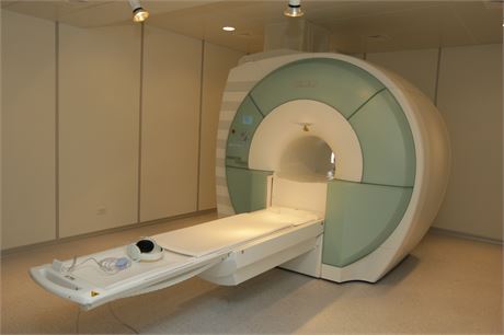 Siemens MAGNETOM Avanto / Essenza 1.5T MRI (2012) – Tim + Dot Technology