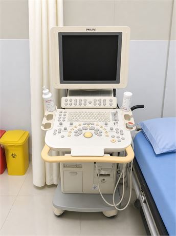 Philips HD11 Diagnostic Ultrasound System with Color Doppler